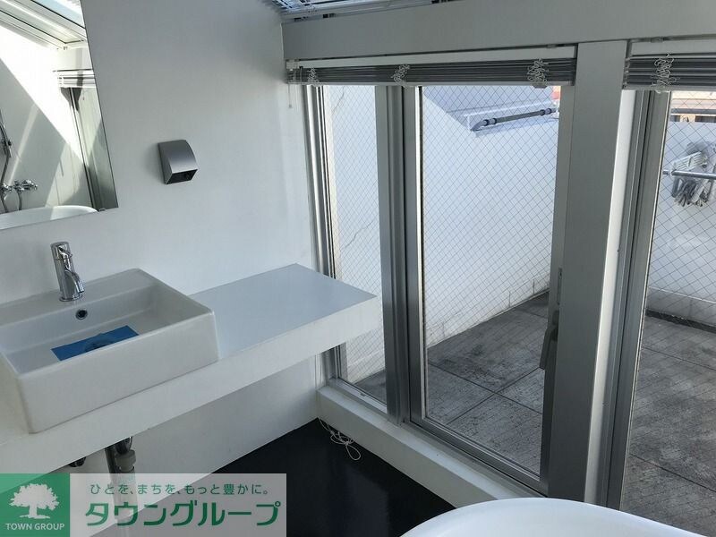 ラグゼナ東高円寺の物件内観写真