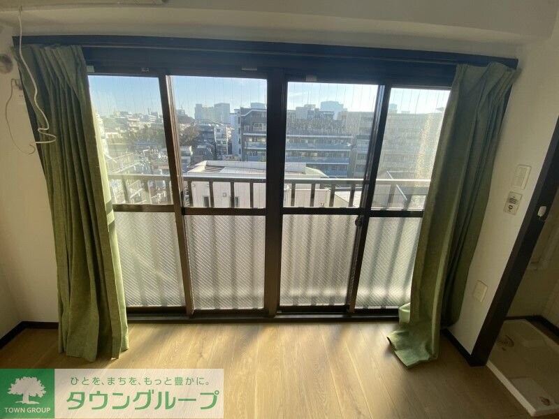 須賀町マンションの物件内観写真