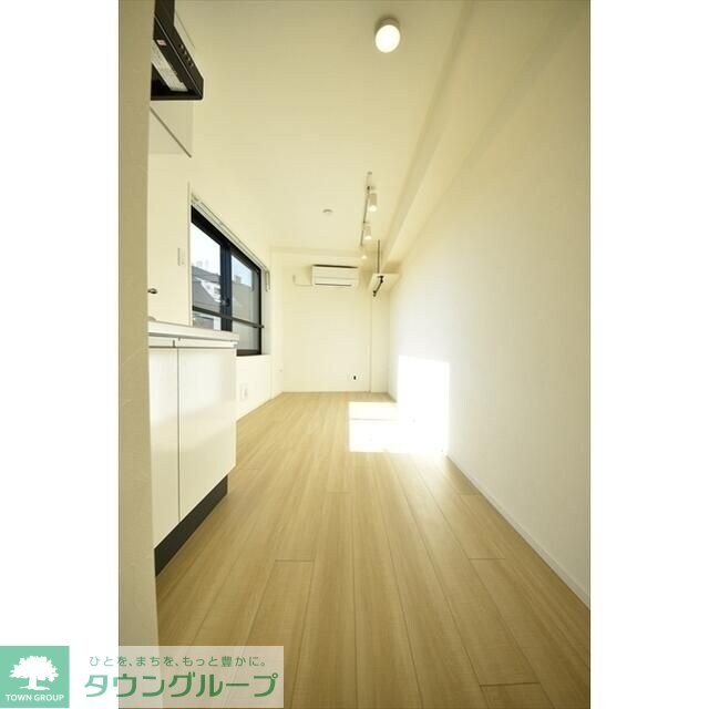 ファーヴァル代々木上原の物件内観写真