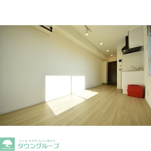 ファーヴァル代々木上原の物件内観写真