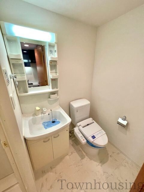 レジディア新宿御苑の物件内観写真