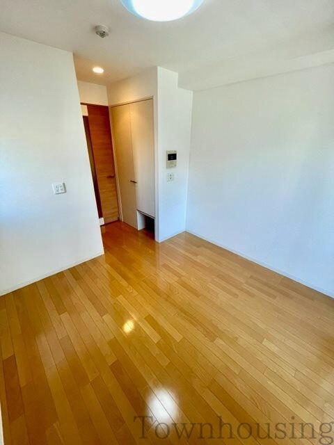 レジディア新宿御苑の物件内観写真