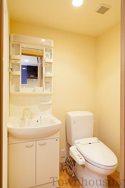 レジディア新宿御苑の物件内観写真