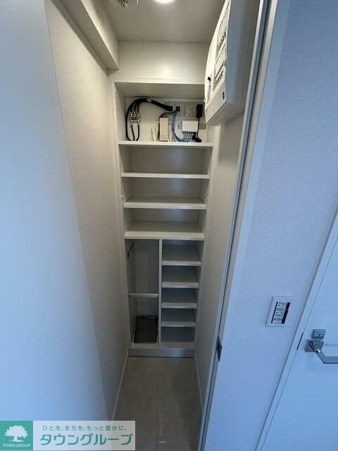 クレストコート東中野の物件内観写真