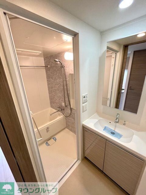 レジディア笹塚IIIの物件内観写真