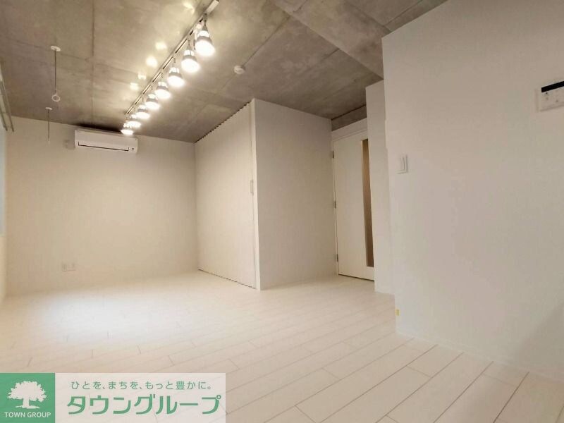 Fons Lucis Izumiの物件内観写真