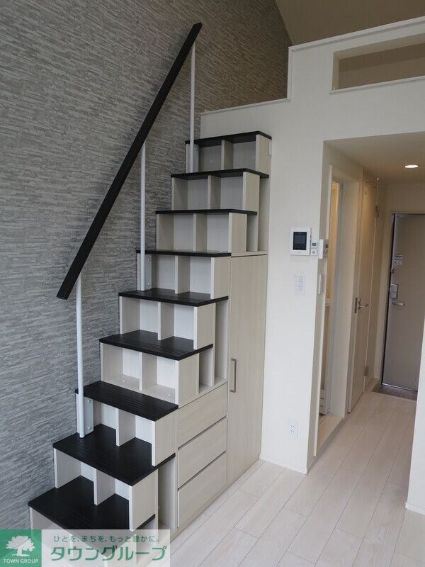 レジデンス・イン初台の物件内観写真