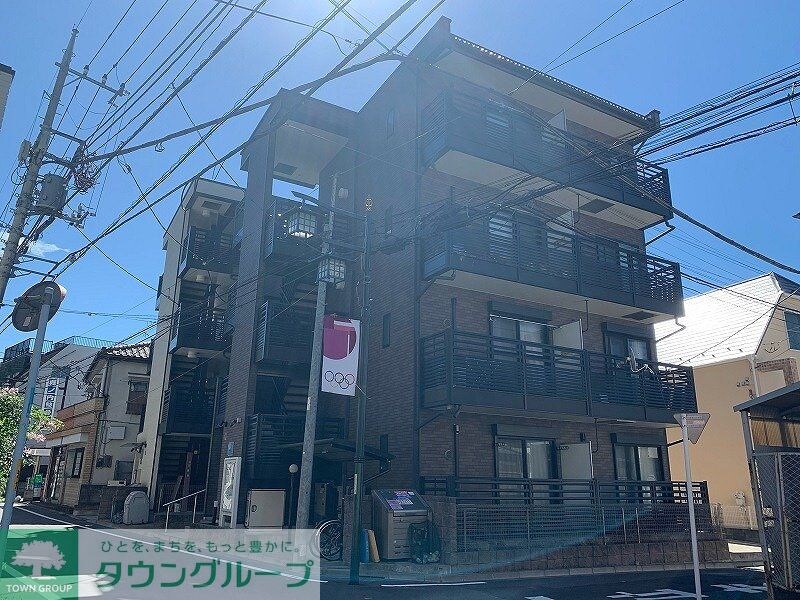 レオネクスト秋の物件外観写真