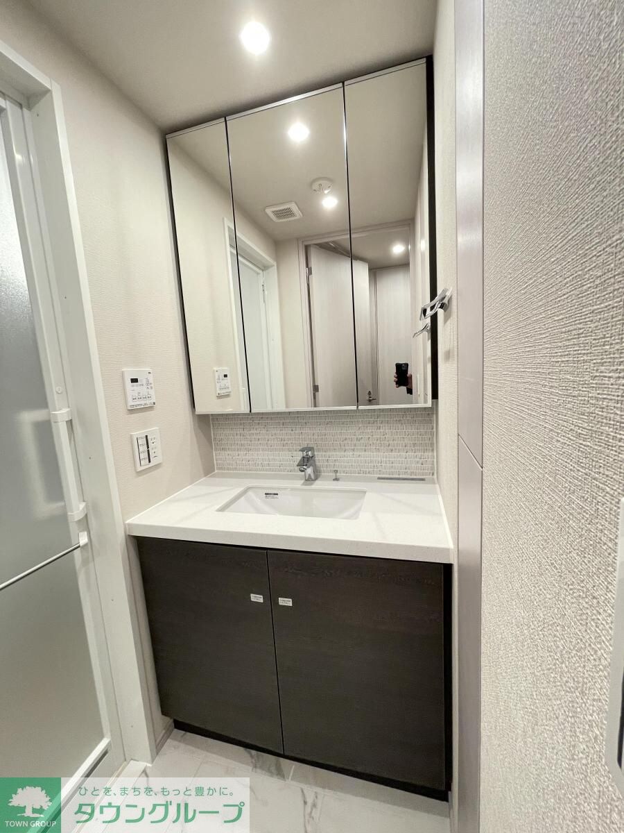 ザ・パークハビオSOHO代々木公園の物件内観写真