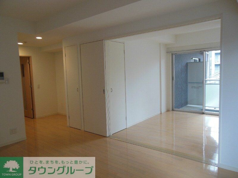 フォレシティ初台グランデの物件内観写真