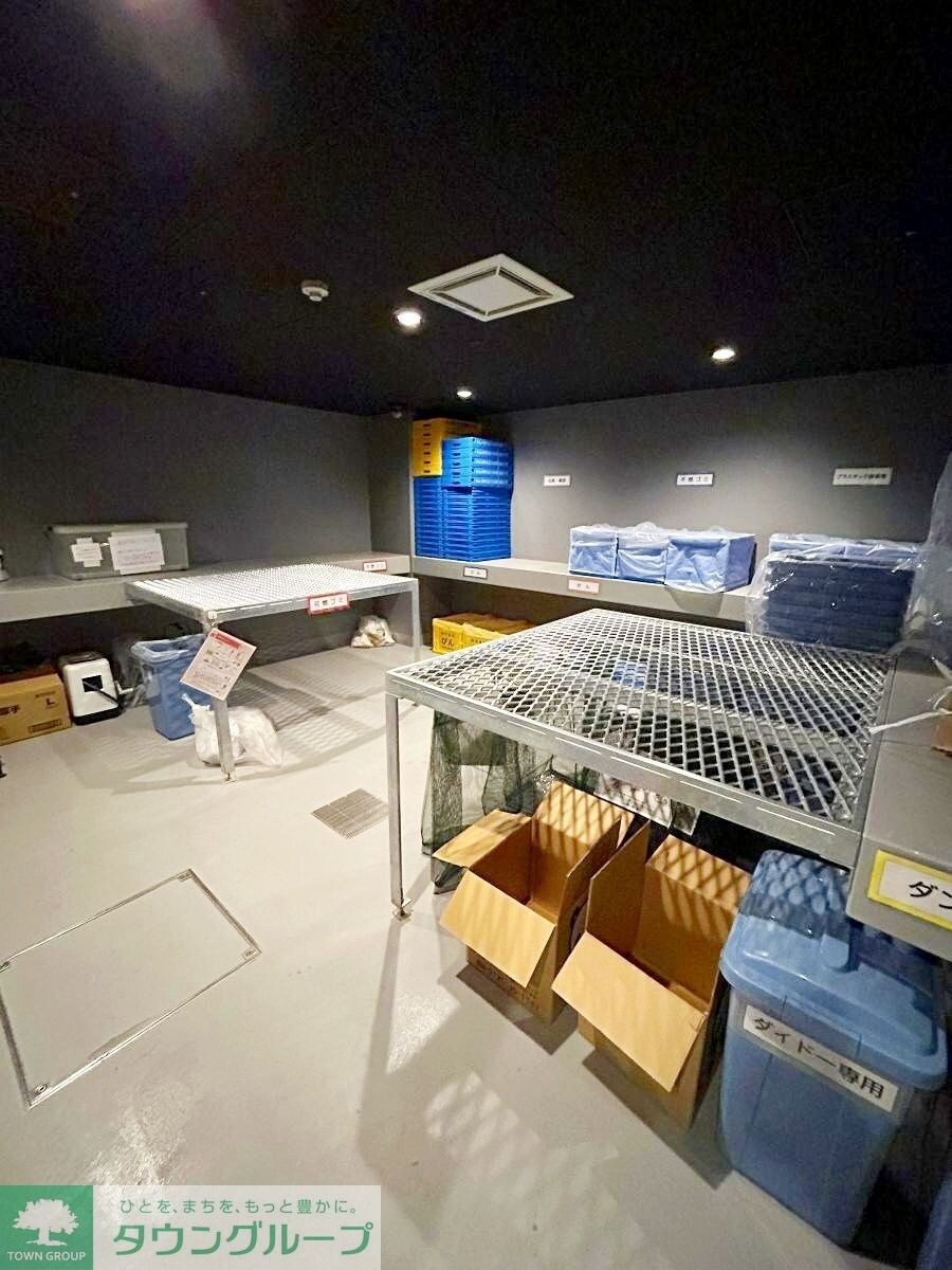 RESIDENCE　KOENJIの物件内観写真