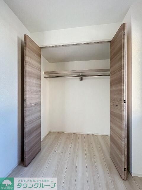 パインヒルズの物件内観写真