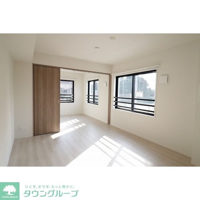 ウェルスクエアイズム武蔵小山IIIの物件内観写真