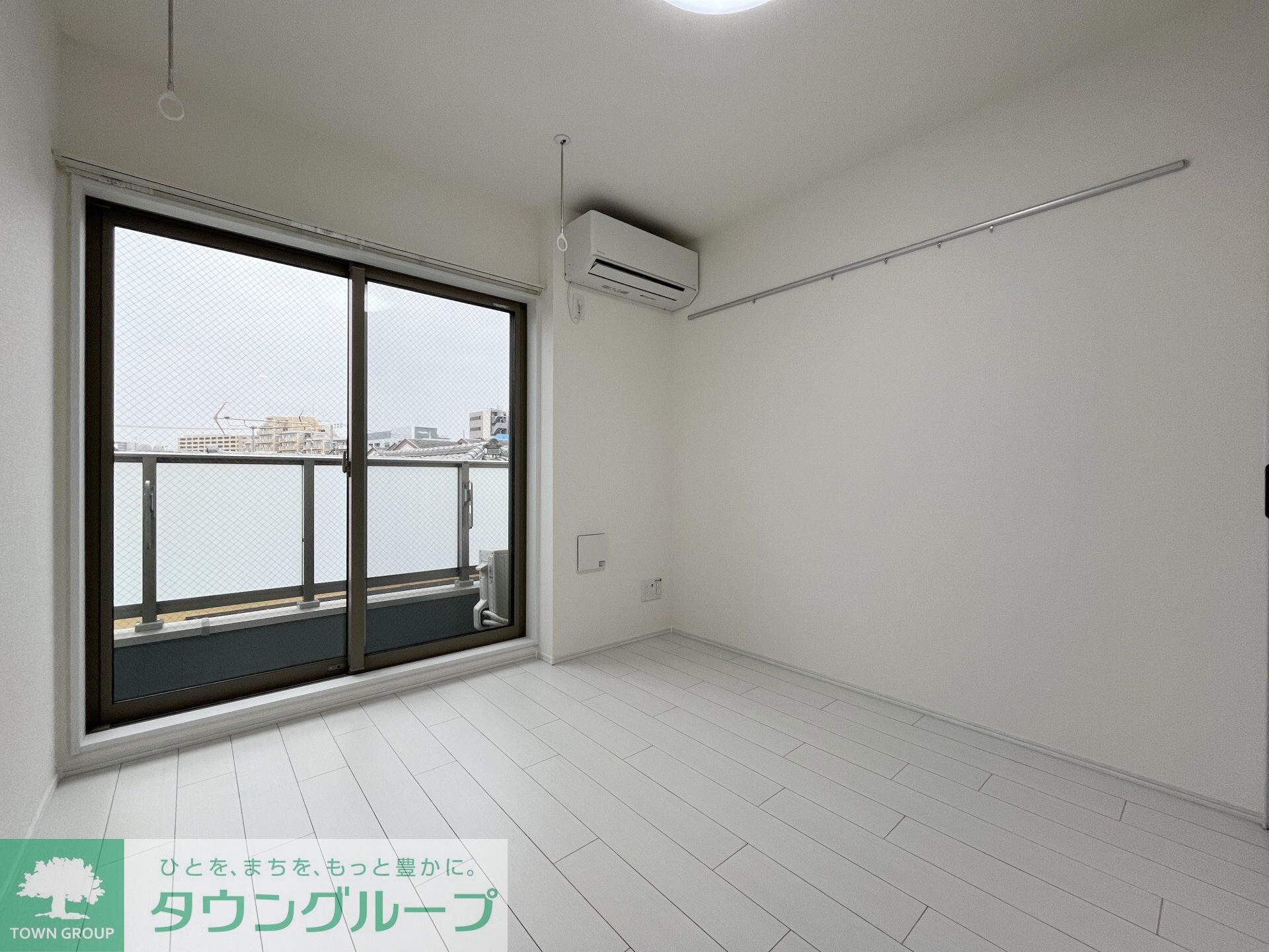 ラグゼフラット東六郷の物件内観写真