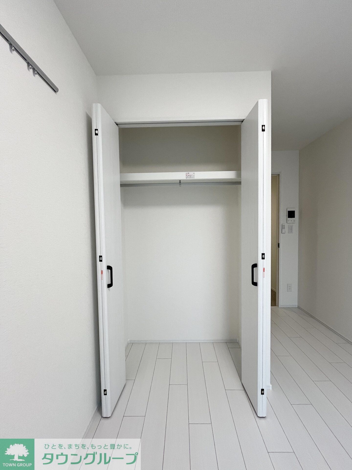 ラグゼフラット東六郷の物件内観写真