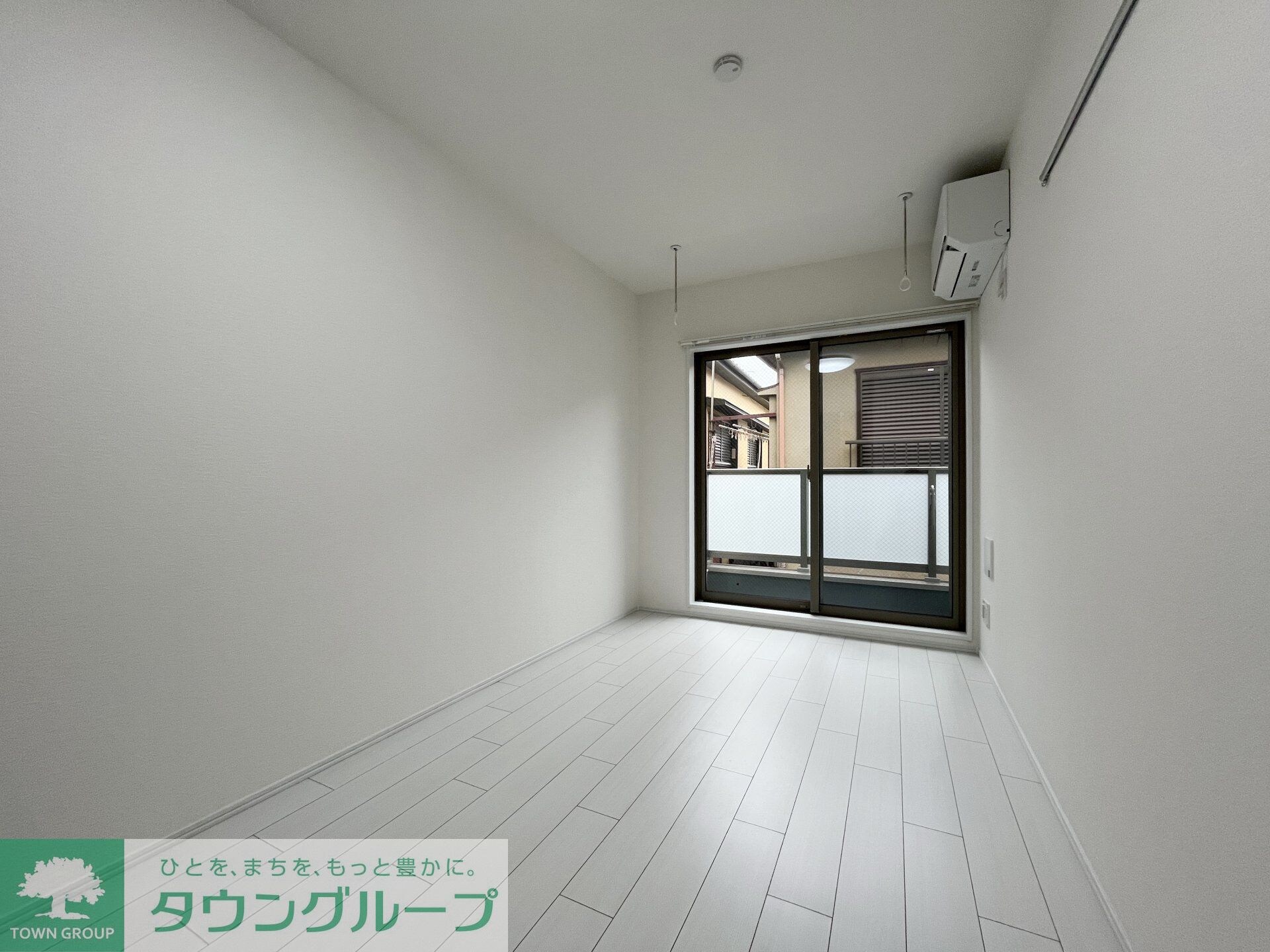 ラグゼフラット東六郷の物件内観写真