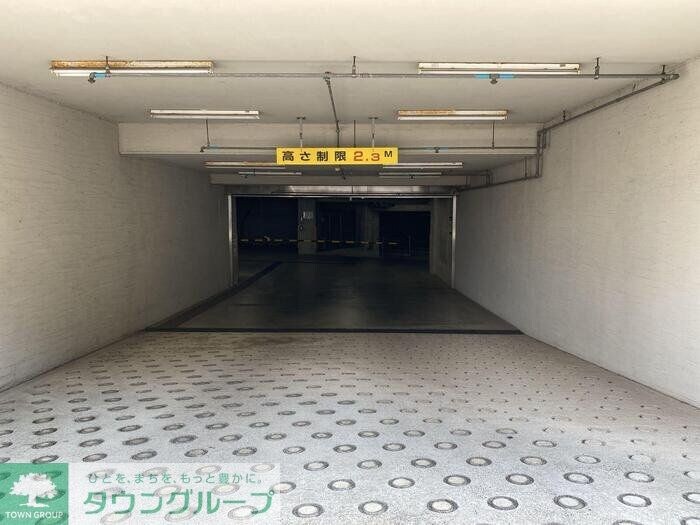 モニュメントスクウェア　弐番館の物件内観写真