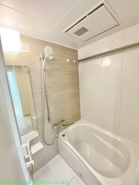 レジディア世田谷若林の物件内観写真