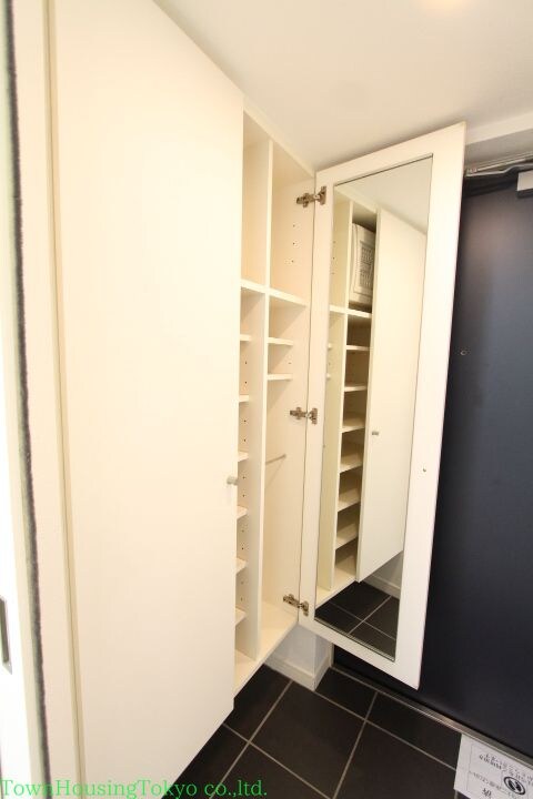 プライムアーバン三軒茶屋の物件内観写真