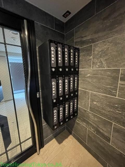 エルファーロ駒沢公園Iの物件内観写真