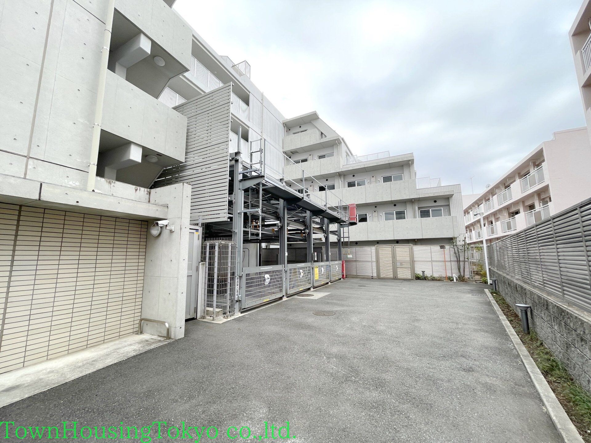 プラウドフラット三軒茶屋IIの物件内観写真