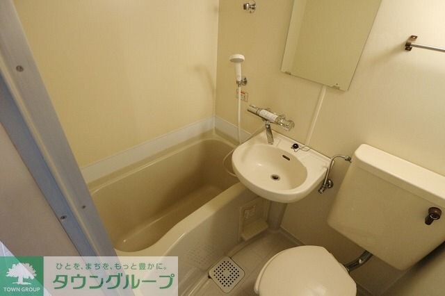 クリスタルグローブの物件内観写真