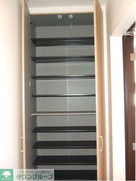 アン・ウィスタリアの物件内観写真