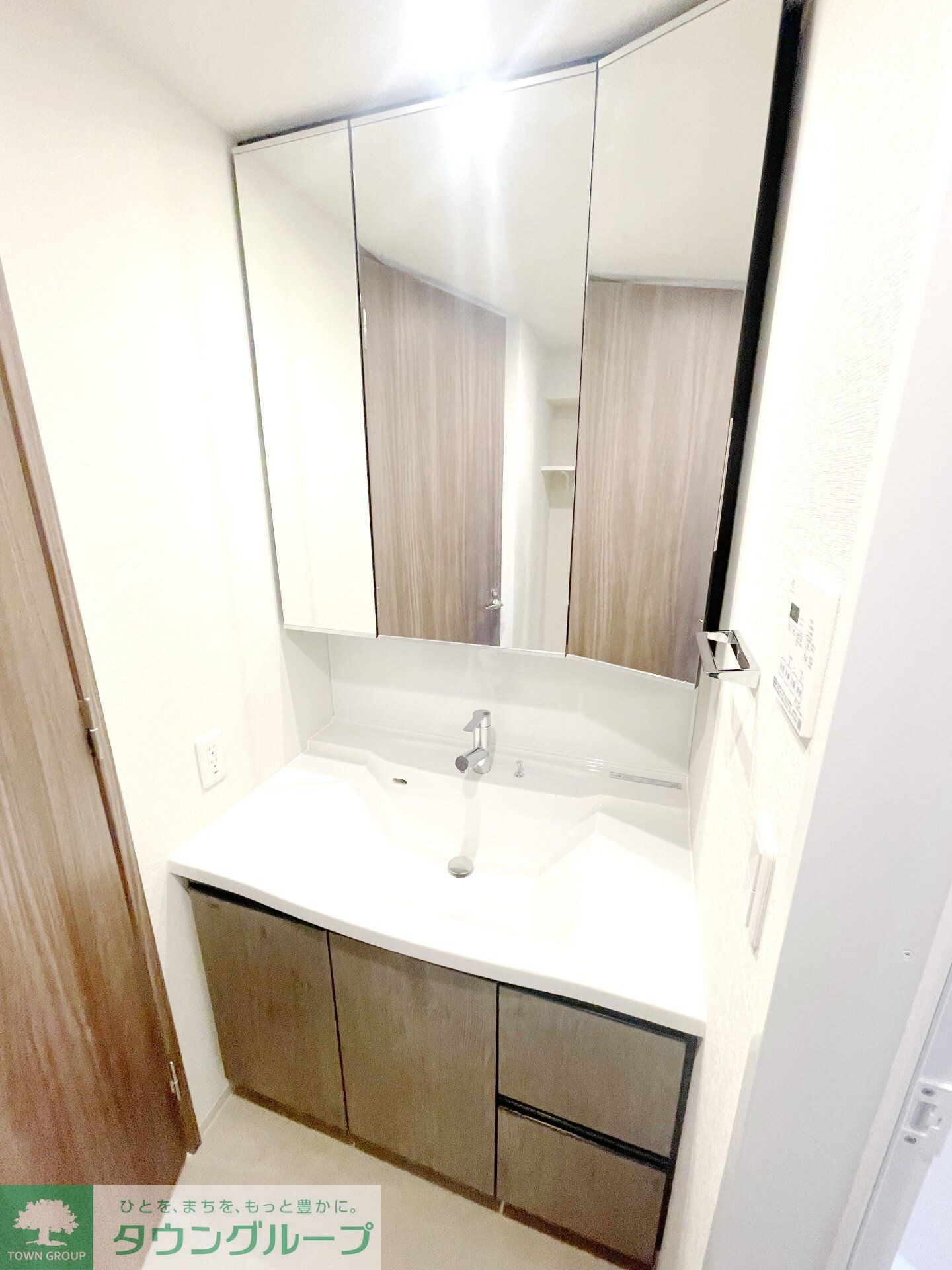 プレディアコート三軒茶屋の物件内観写真