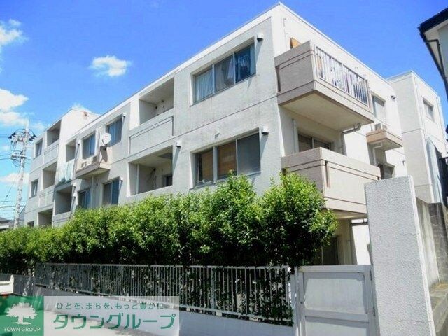 鉄飛坂マンションの物件外観写真