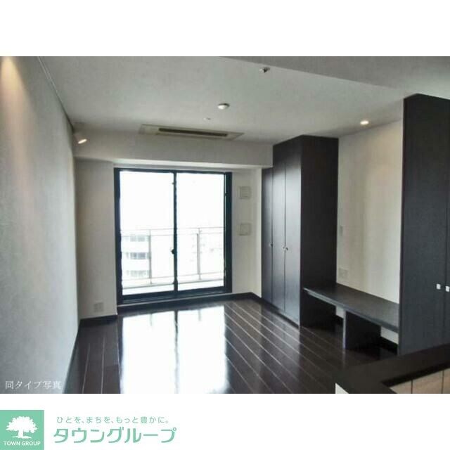 コンフォリア北参道の物件内観写真