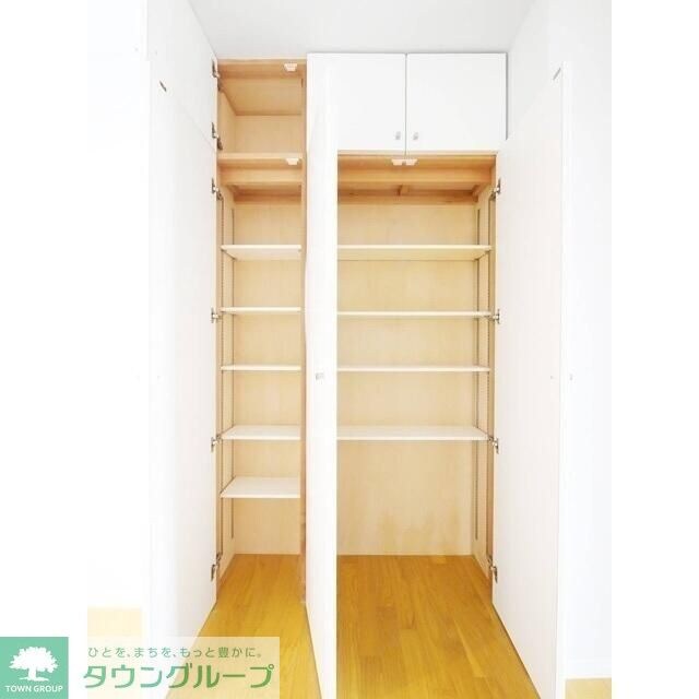 カーザエルミタッジオの物件内観写真