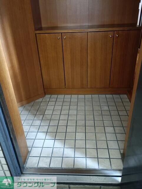 ロイヤルハウス都立大の物件内観写真