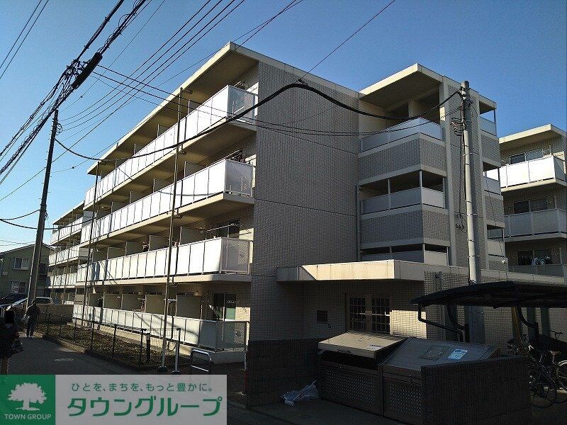 レオパレスパルコートＤの物件外観写真