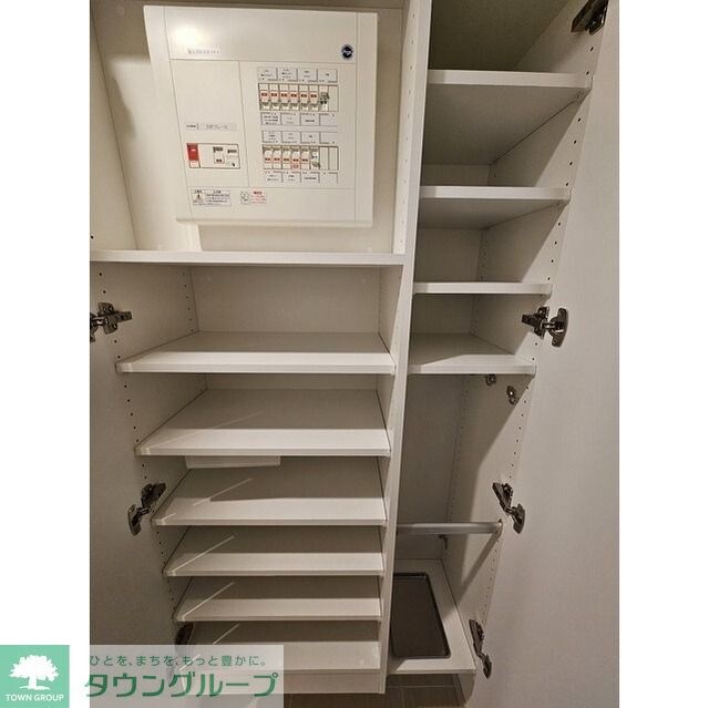 コンフォリア・リヴ東池袋の物件内観写真