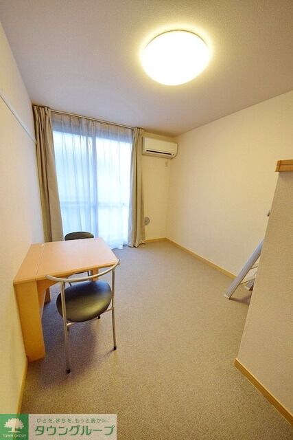 レオパレスシャルメの物件内観写真