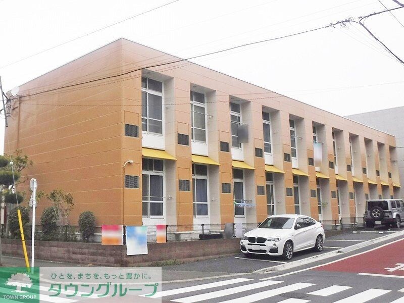 レオパレスサンパティークの物件外観写真