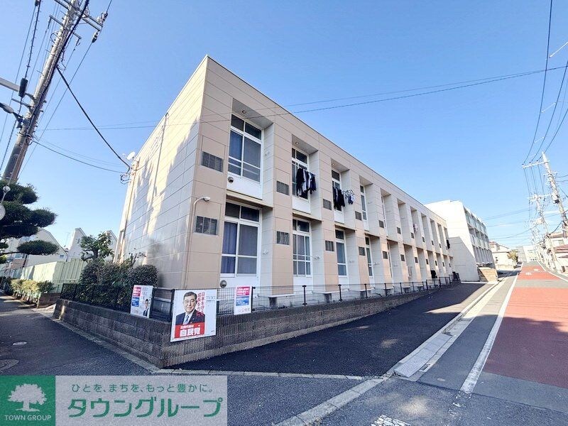 レオパレスサンパティークの物件外観写真