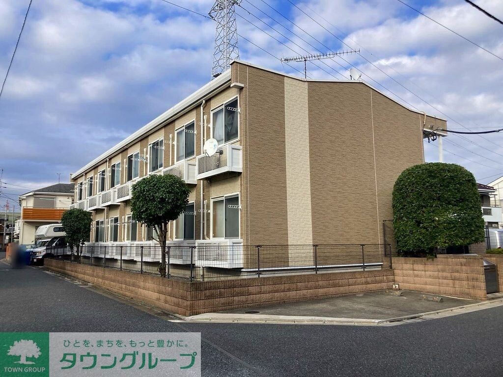 レオパレスパストラルの物件外観写真