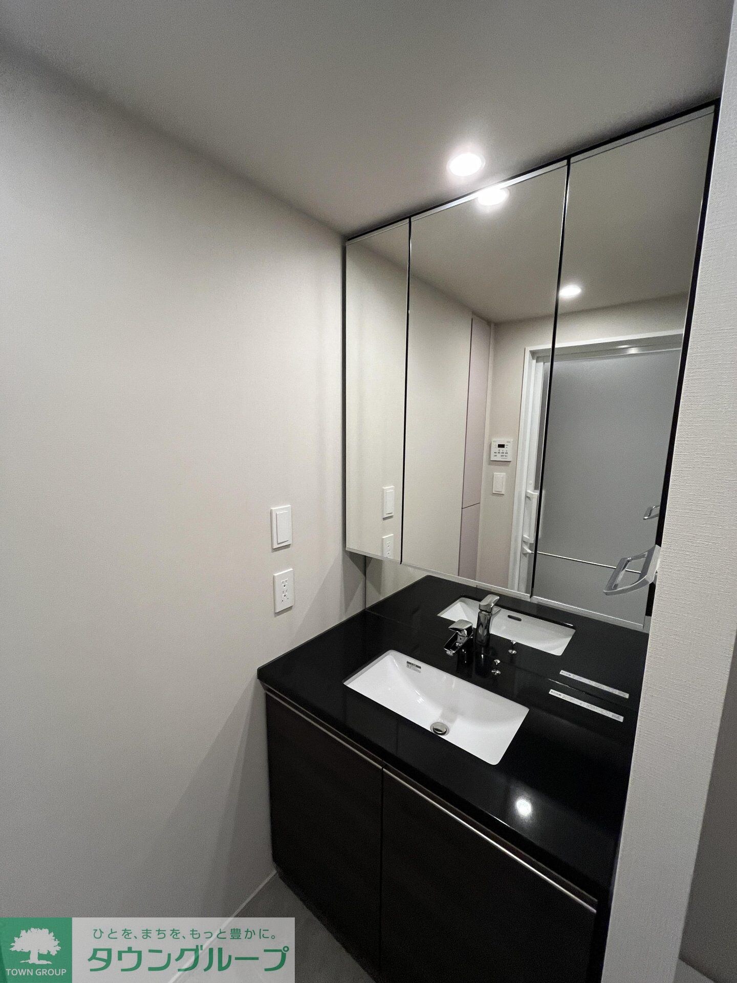 ザ・パークハビオ目白タワーの物件内観写真