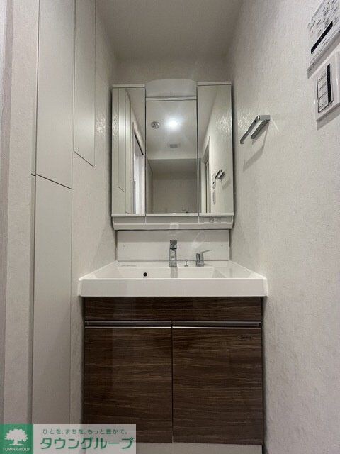 コンフォリア・リヴ文京護国寺の物件内観写真