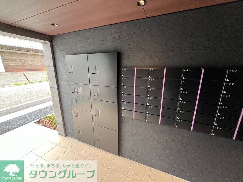 グローリオシェルト志村坂上の物件内観写真