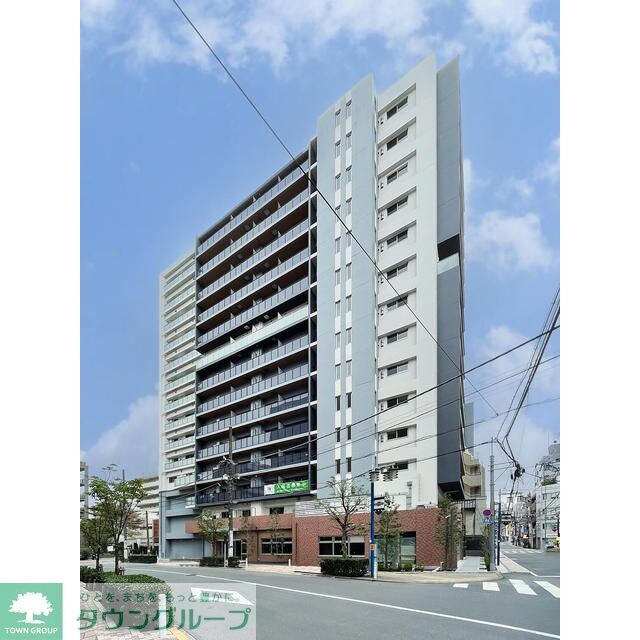 コンフォリア・リヴ板橋の物件外観写真