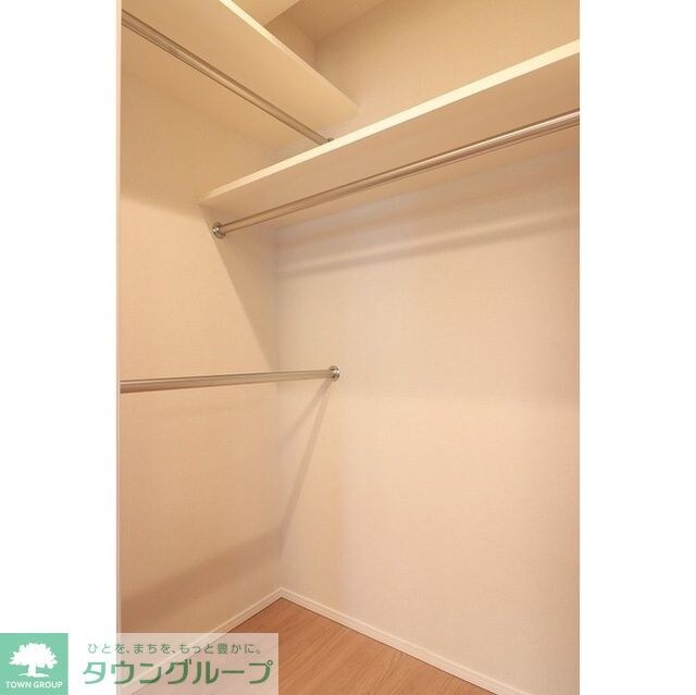 コンフォリア滝野川の物件内観写真