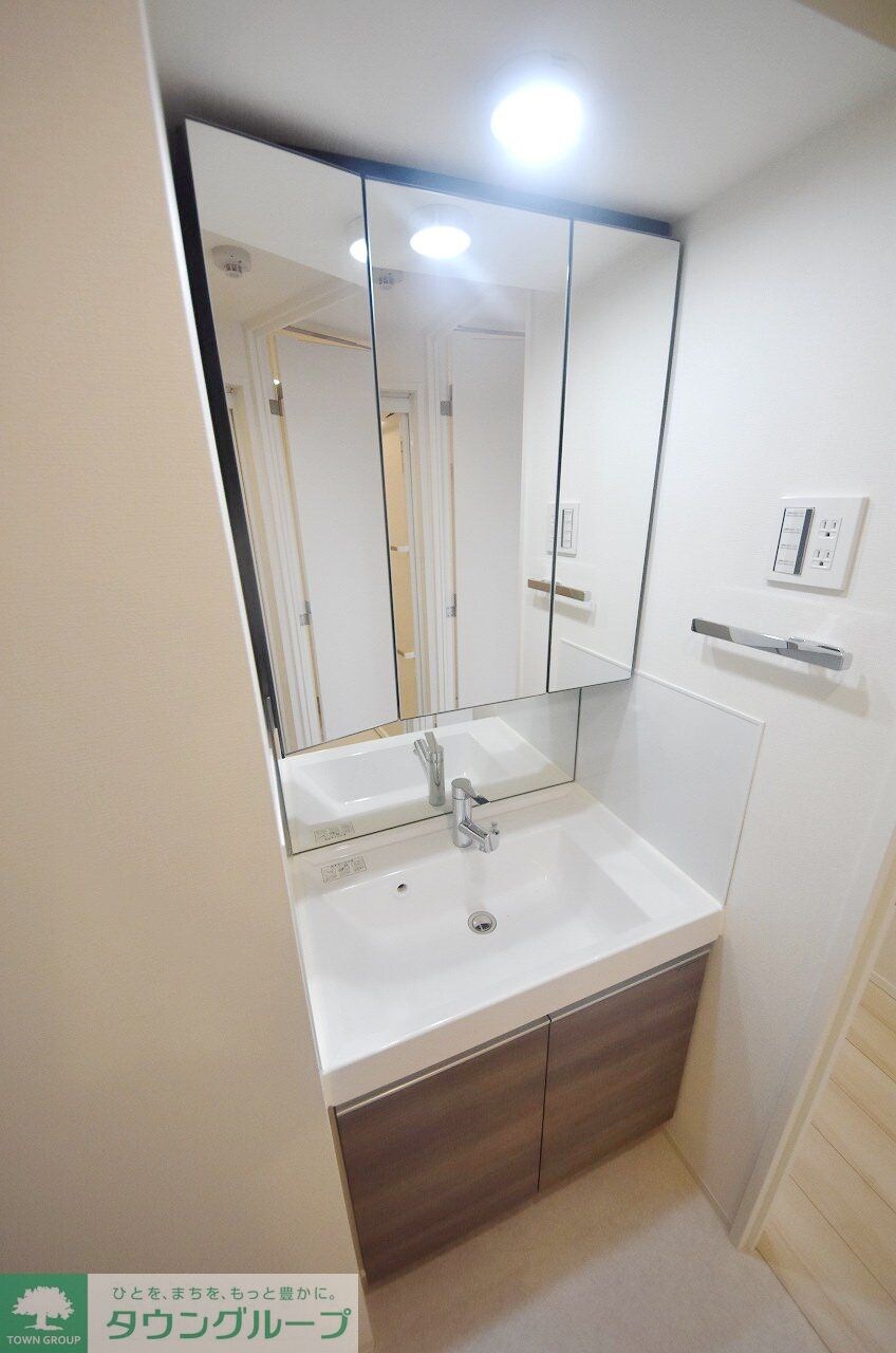 アジールコート練馬中村橋の物件内観写真