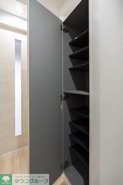 コンフォリア北池袋の物件内観写真