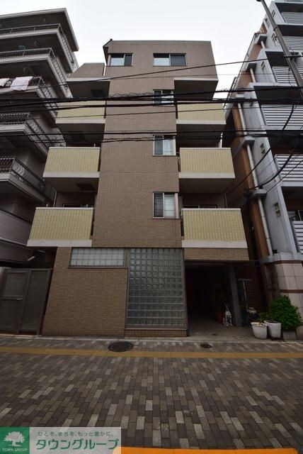 セントレジスＭの物件外観写真