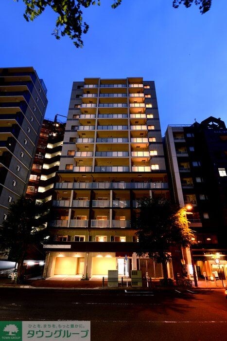 ロイジェント九段の物件外観写真