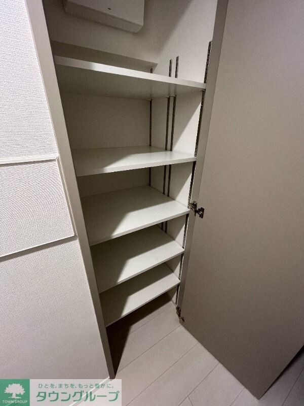 ワンルーフレジデンス台東根岸の物件内観写真