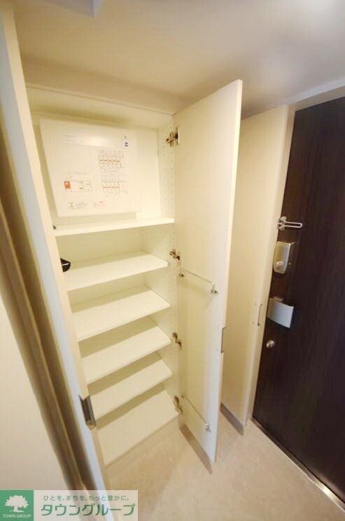 クロスレジデンス神田神保町の物件内観写真