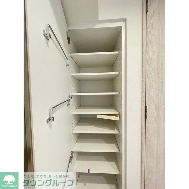 コンフォリア・リヴ平井ＭＵＴＩＯの物件内観写真